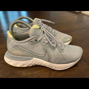 Nike Renew size 6.5